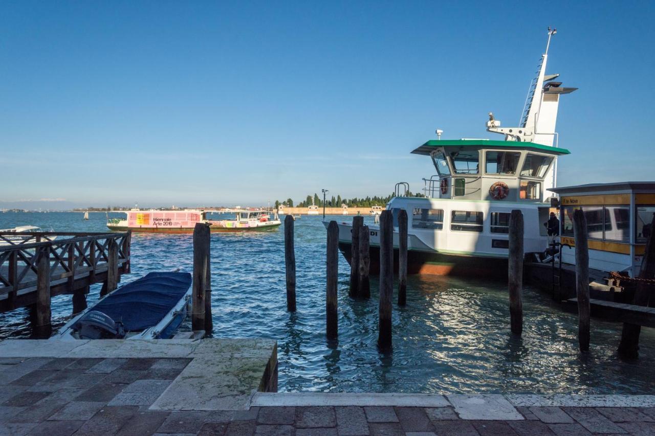 Vecellio On The Lagoon Hotel